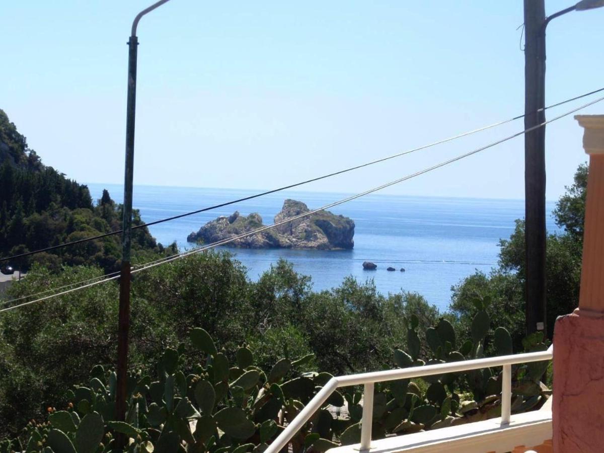 Korina Studios Paleokastritsa Bagian luar foto