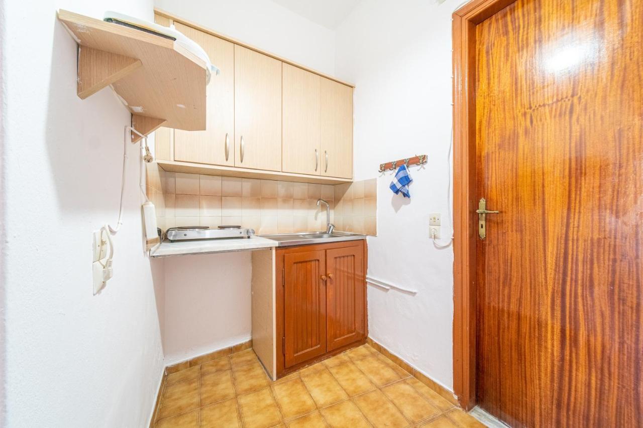 Korina Studios Paleokastritsa Bagian luar foto